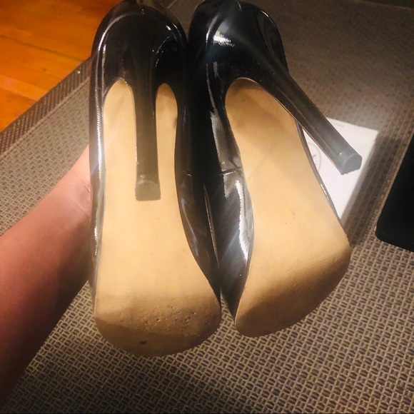 Steve Madden Black Pumps - Picture 5 of 8